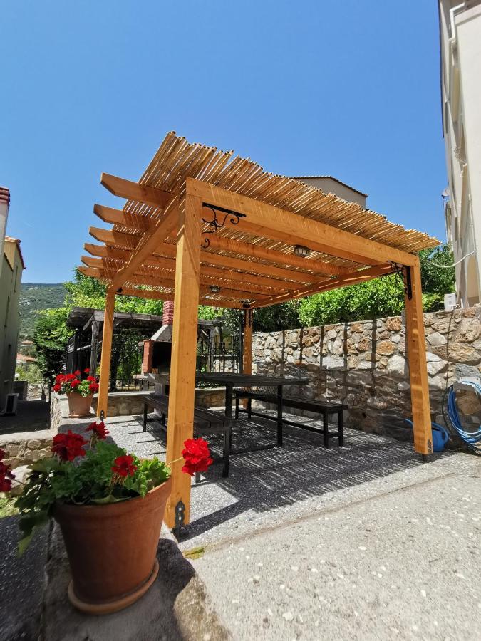 Hostal Palio Armonia PalaiónTsiflíkion Exterior foto